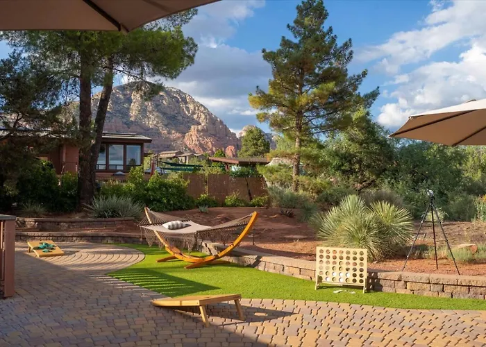 Modern Oasis | Pool/hot Tub/games & Views