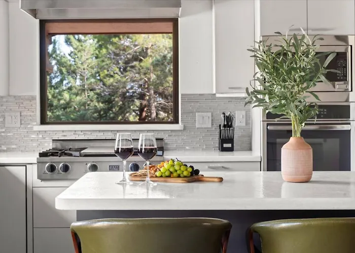 Holiday home Modern Oasis | Pool/hot Tub/games & Views Sedona