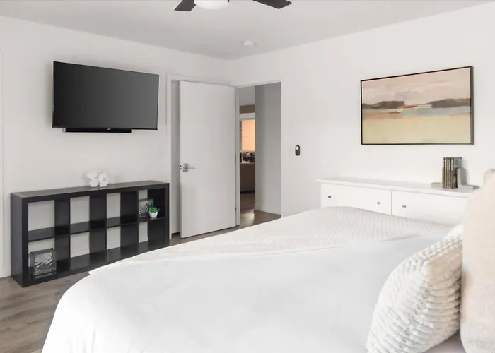 Holiday home Modern Oasis | Pool/hot Tub/games & Views Sedona