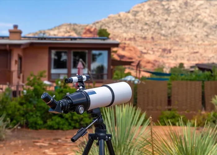 Modern Oasis | Pool/hot Tub/games & Views Sedona